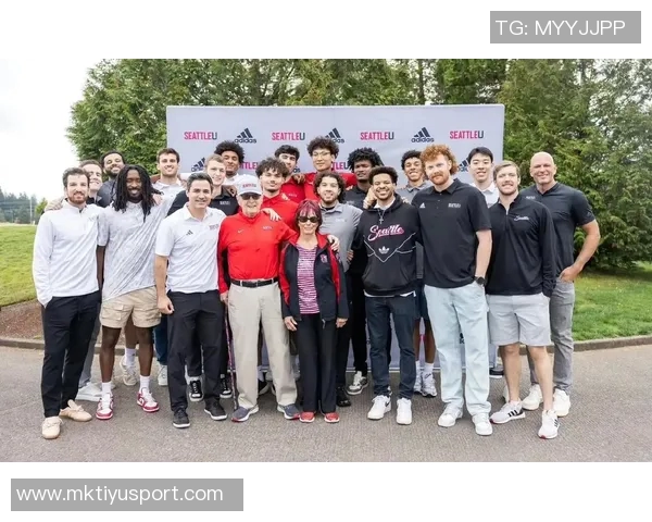 淡厚然首秀表现出色助力西雅图大学战胜斯坦福大学取得胜利