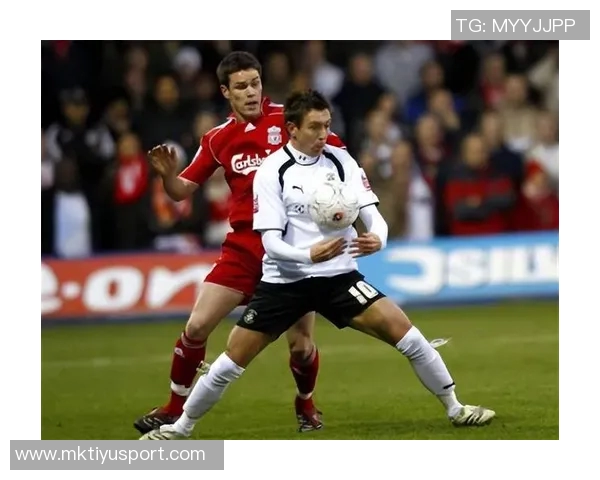 利物浦名宿芬南遭遇破产危机与兄弟投资房地产法律纠纷困扰