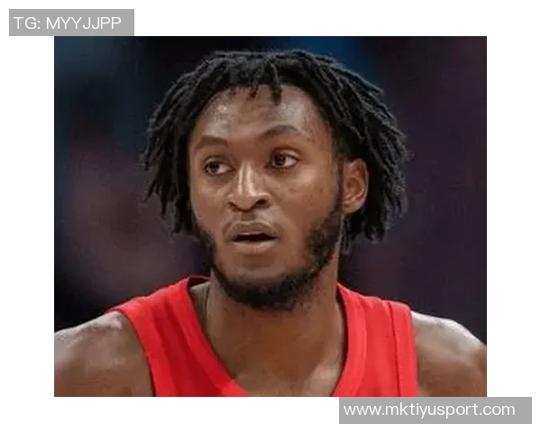 猛龙队更积极交易首发控卫奎克利同时关注浓眉与小萨的加盟可能性