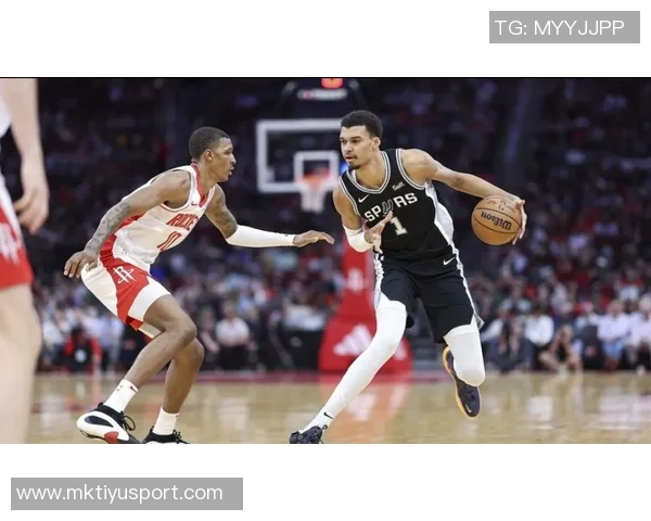 火箭进攻篮板占优却二次得分乏力马刺反击高效展现实力 火箭进攻篮板占优却二次得分乏力马刺反击高效展现实力