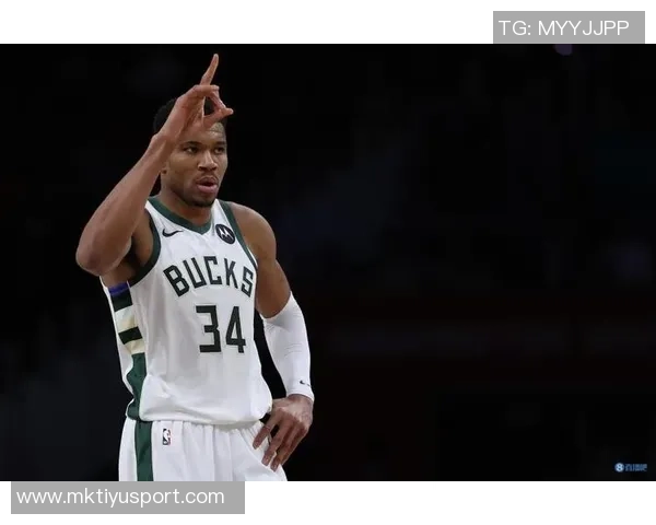 字母哥出手仅11次却贡献19分14篮板7助攻表现依旧抢眼