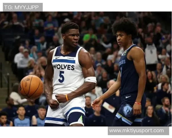 森林狼半场战报落后灰熊8分爱德华兹与麦丹表现抢眼